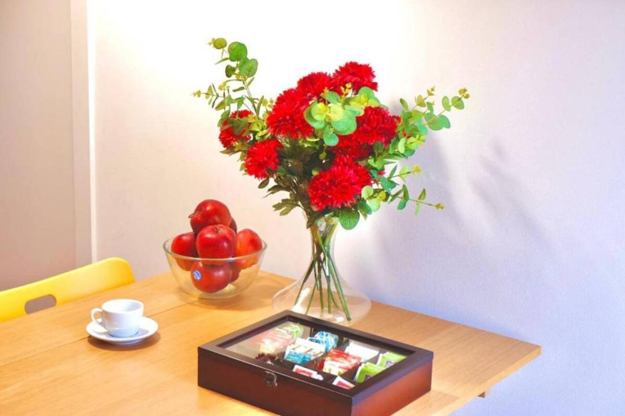 Lovely Apartment Navigli Milan Luaran gambar