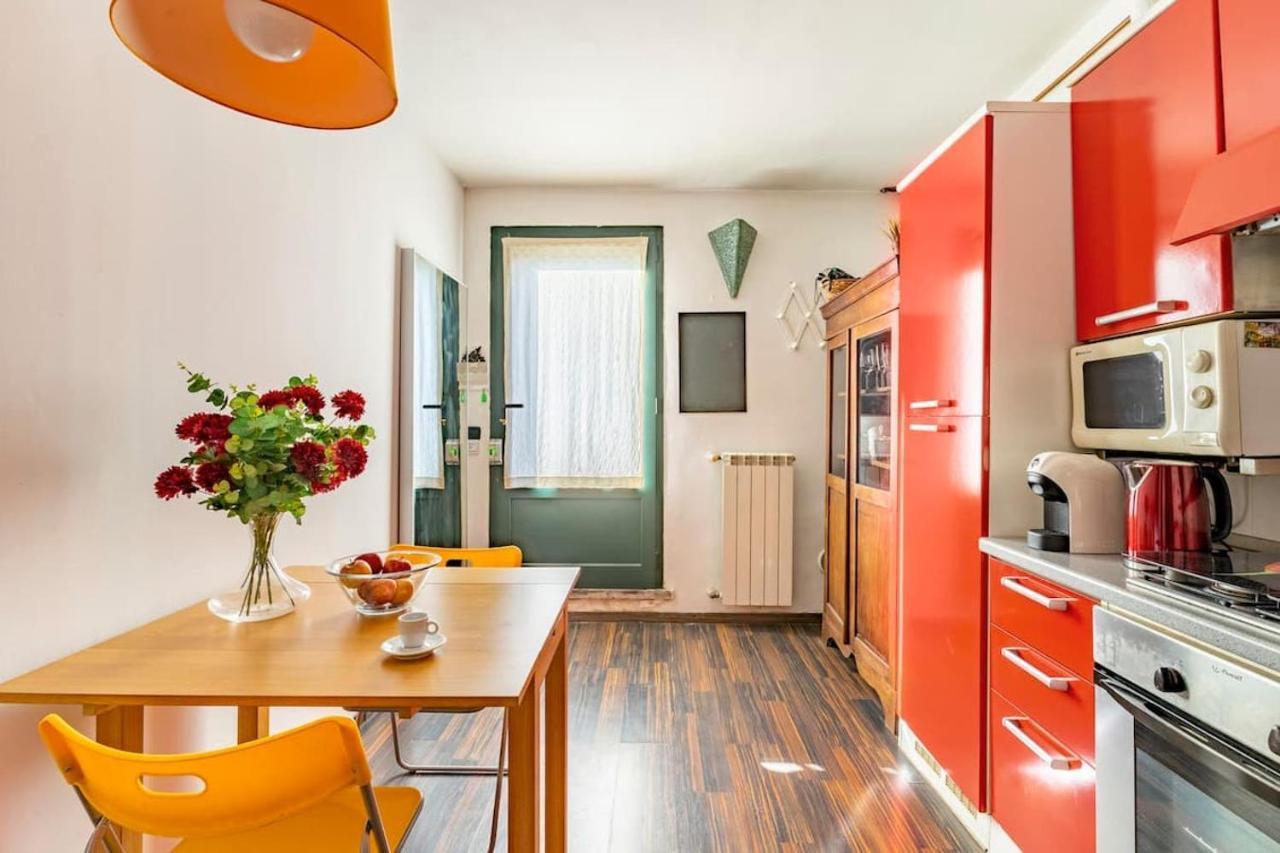 Lovely Apartment Navigli Milan Luaran gambar